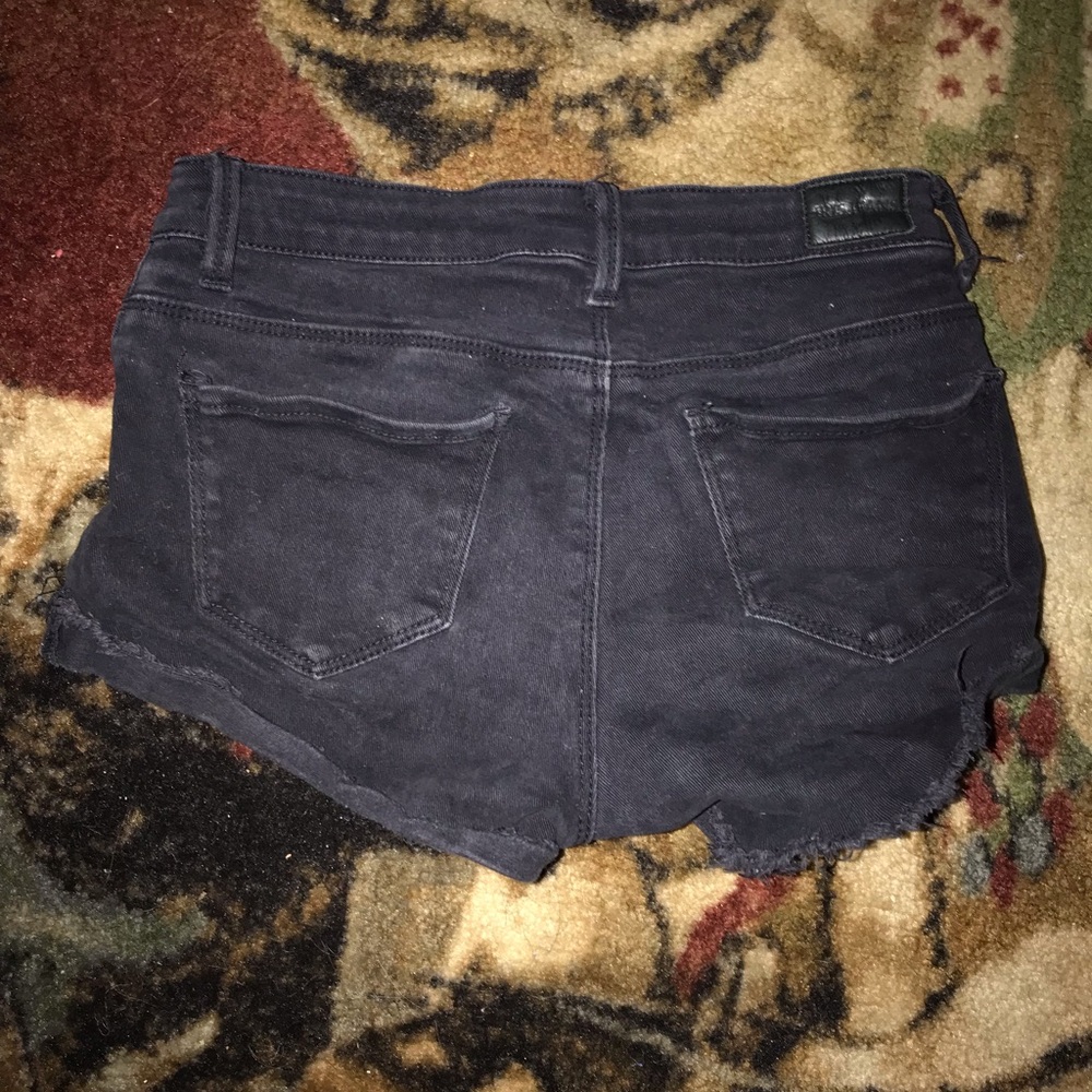 Shorts - Picture 2 of 2